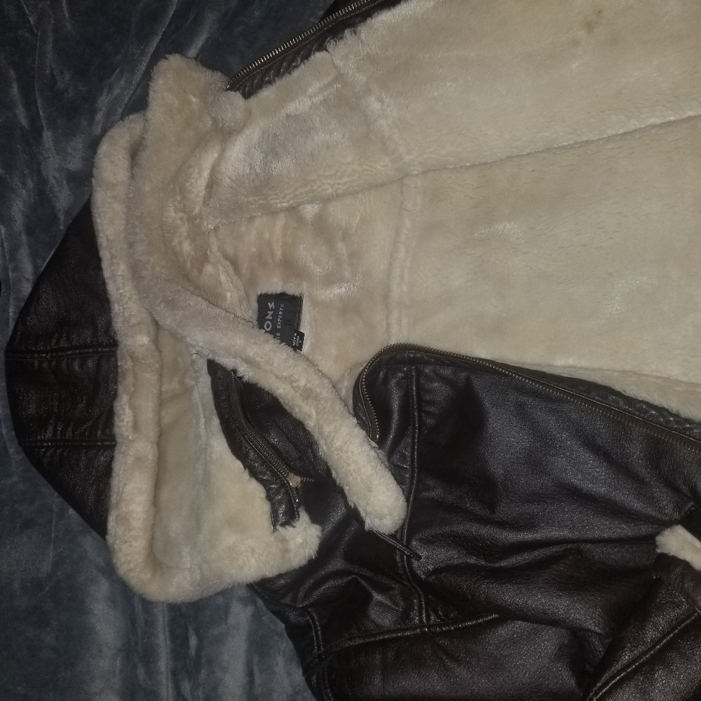 Jacket - Picture 2 of 4